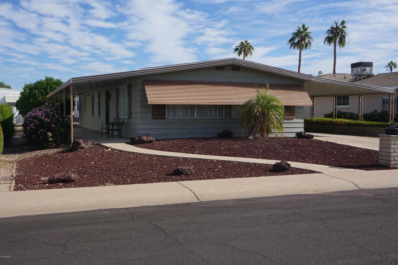 2209 N Nicklaus Dr., Mesa, AZ 85215