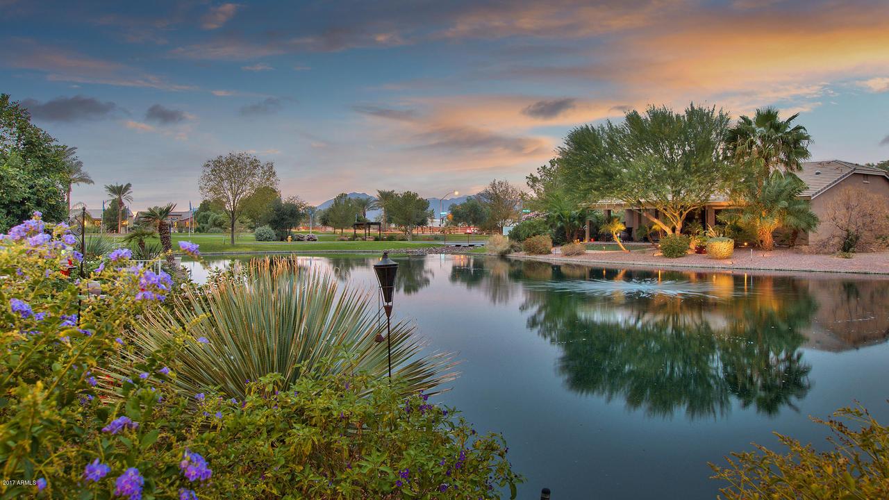 42576 W Blue Suede Shoes Ln., Maricopa, AZ 85138