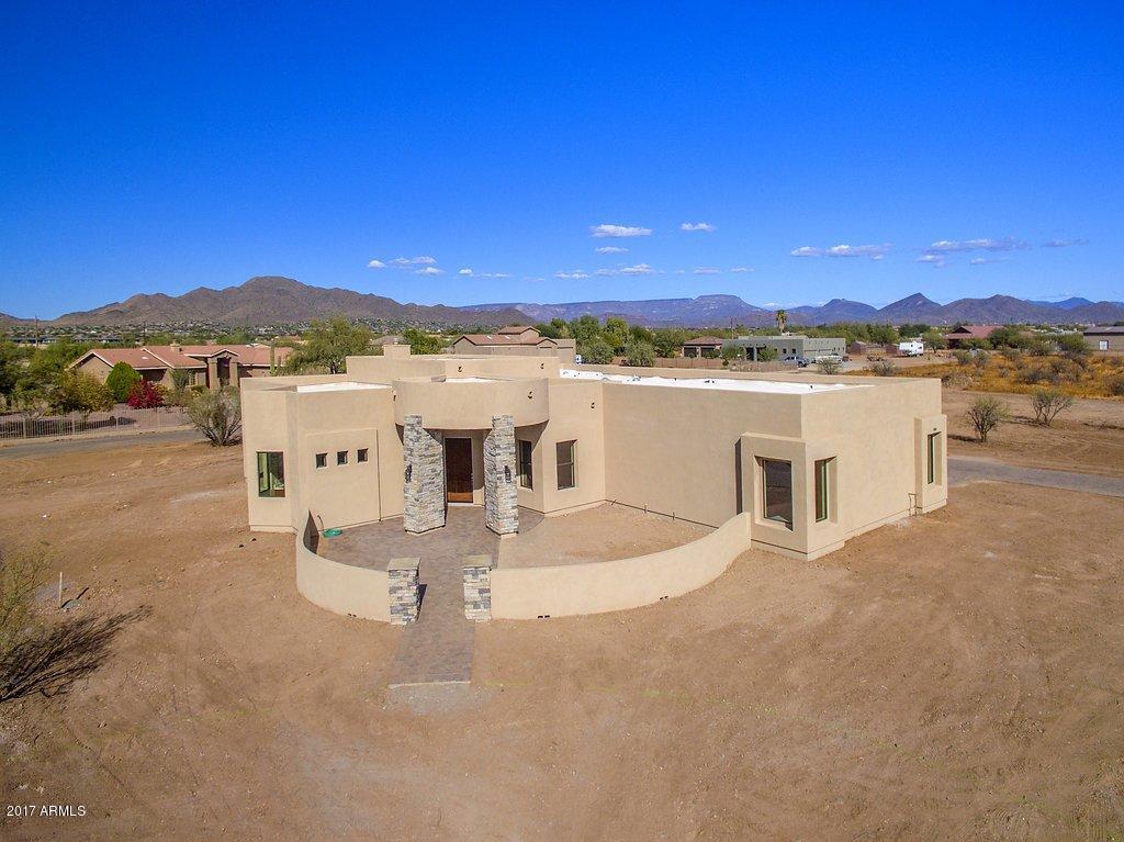 2840 W Jordan Ln., Phoenix, AZ 85086