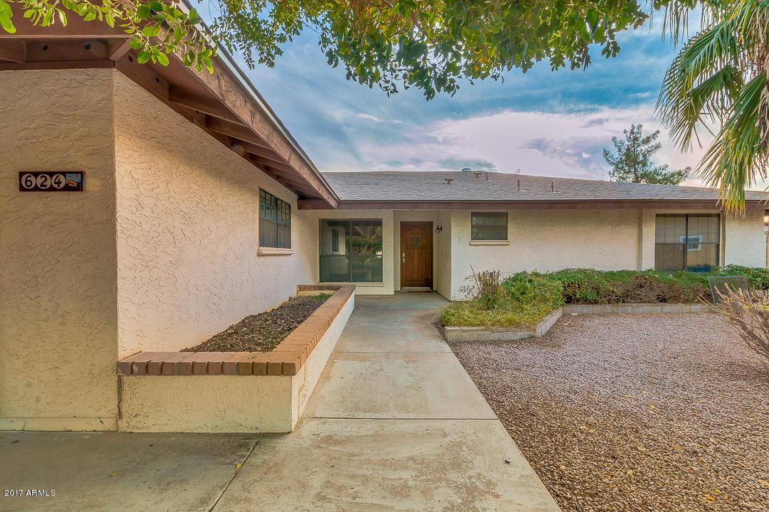624 N Rico Cir., Mesa, AZ 85213