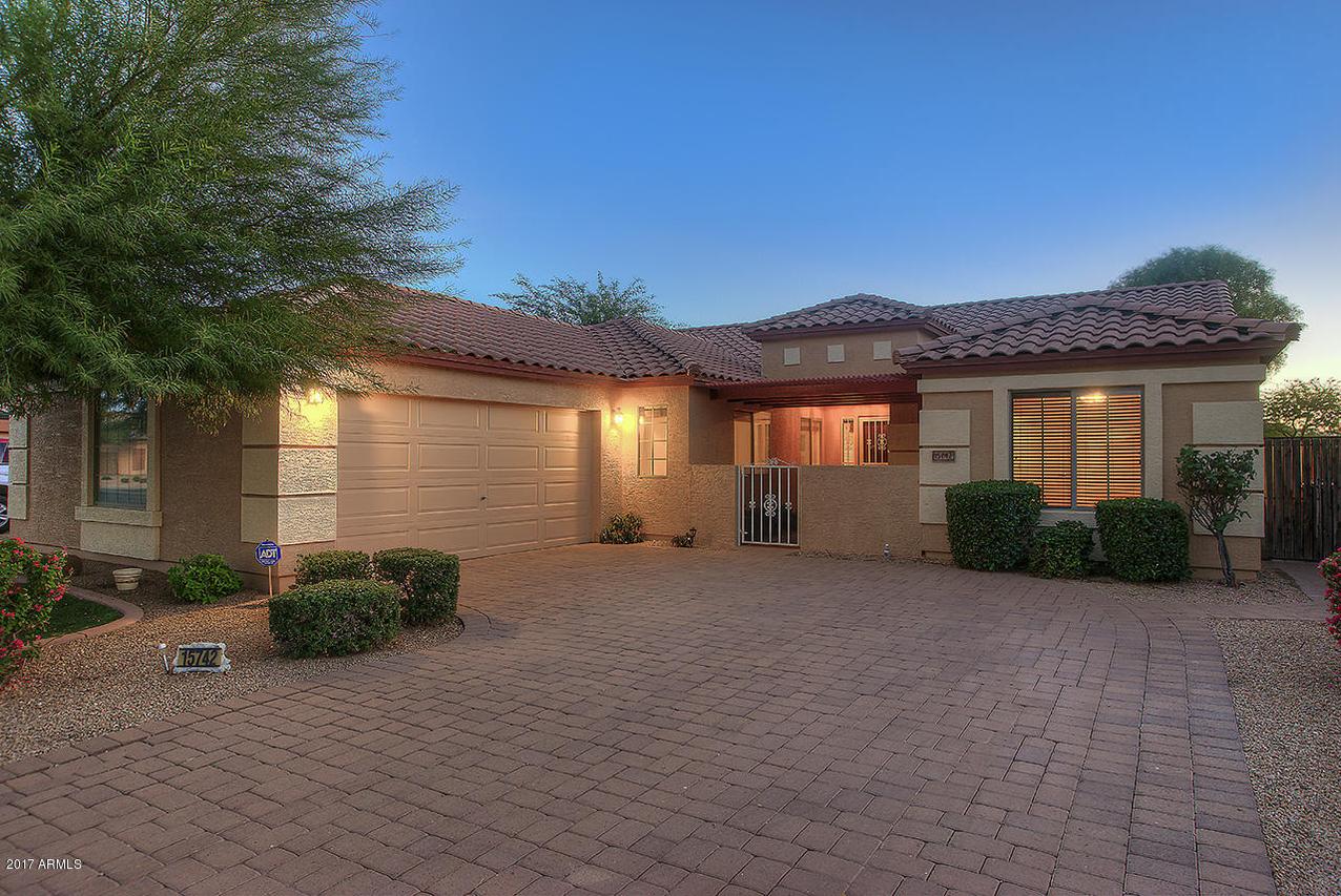 15742 N 164th Ln., Surprise, AZ 85388