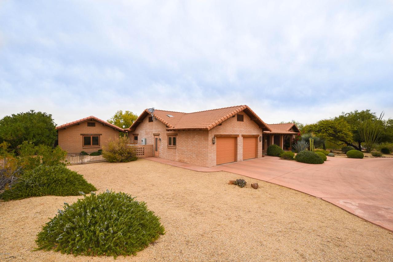 2120 W Bromm Ln., Wickenburg, AZ 85390