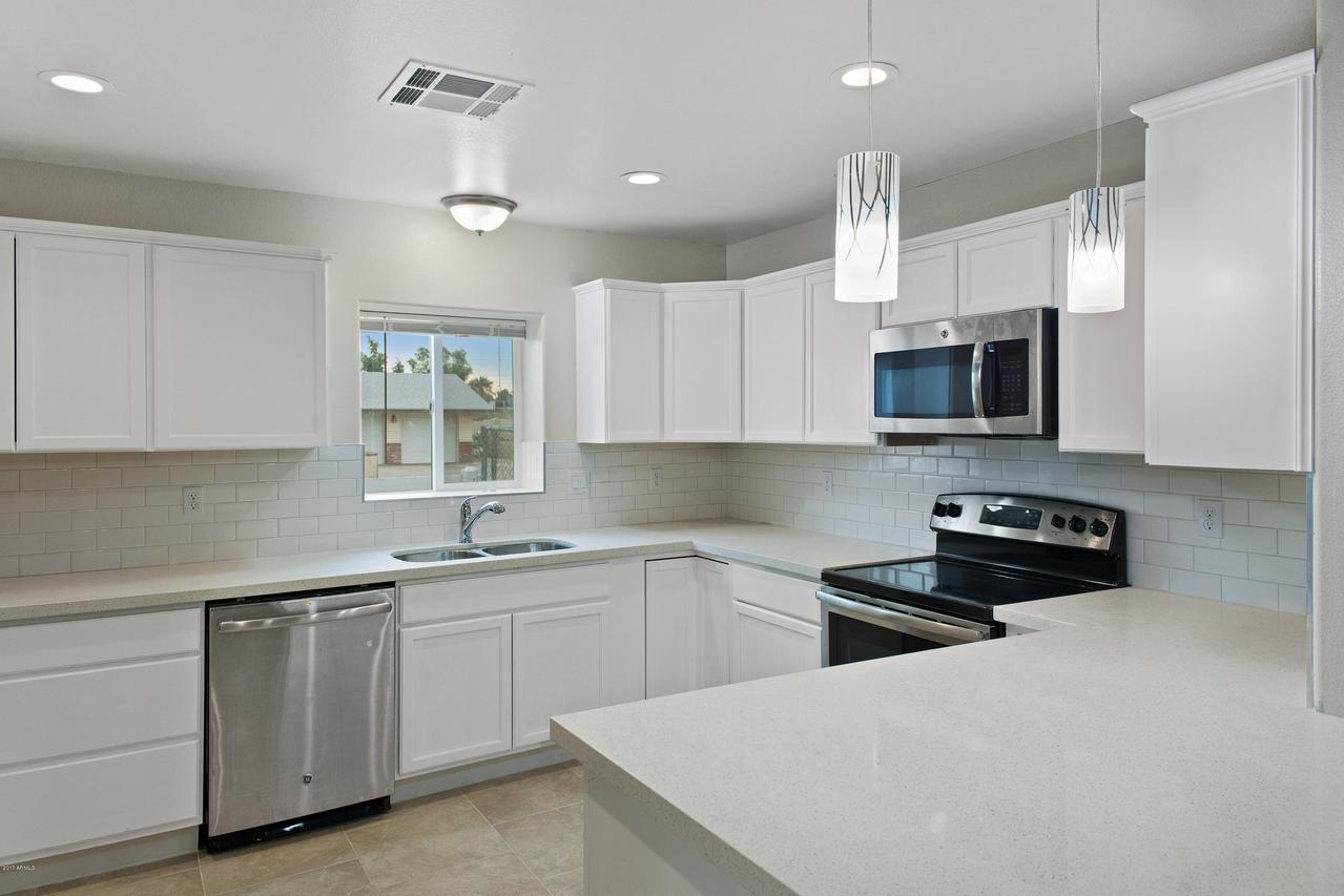 6702 N 23rd Dr., Phoenix, AZ 85015