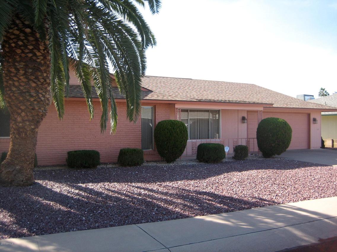 10127 W Concho Cir., Sun City, AZ 85373