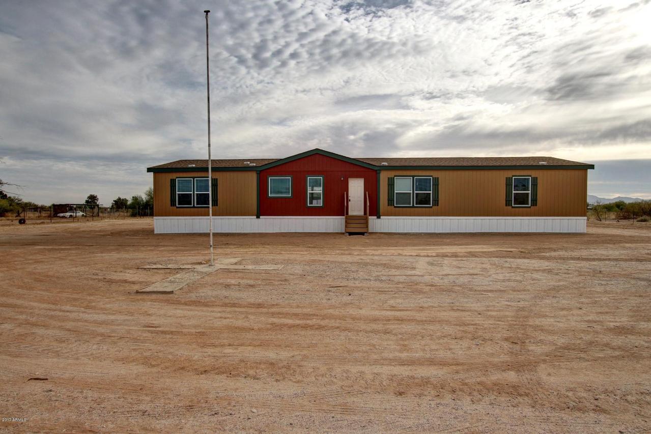 20415 W Bunker Peak Rd., Wittmann, AZ 85361