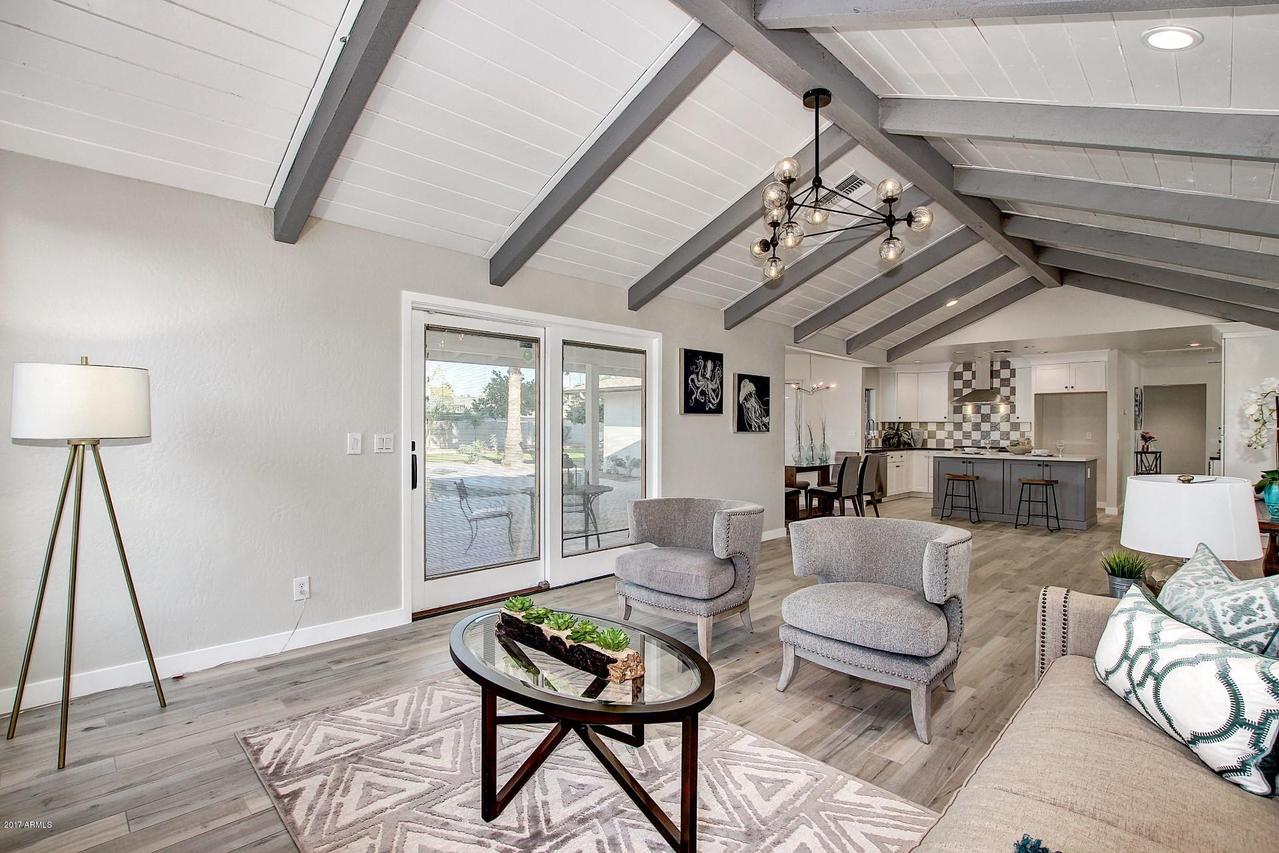 11818 N 55th St., Scottsdale, AZ 85254