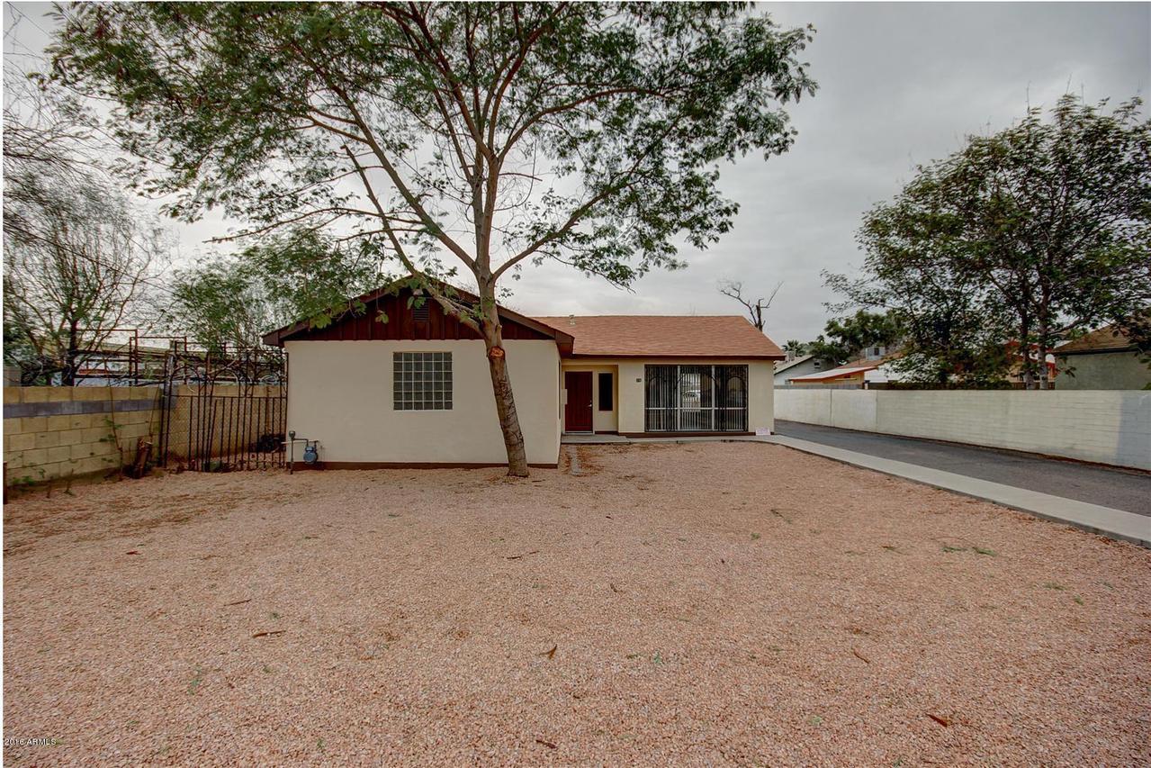 220 S Hibbert St., Mesa, AZ 85210