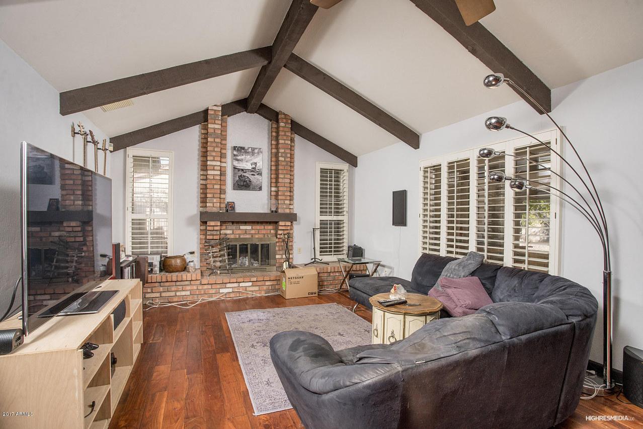 5531 E Laurel Ln., Scottsdale, AZ 85254