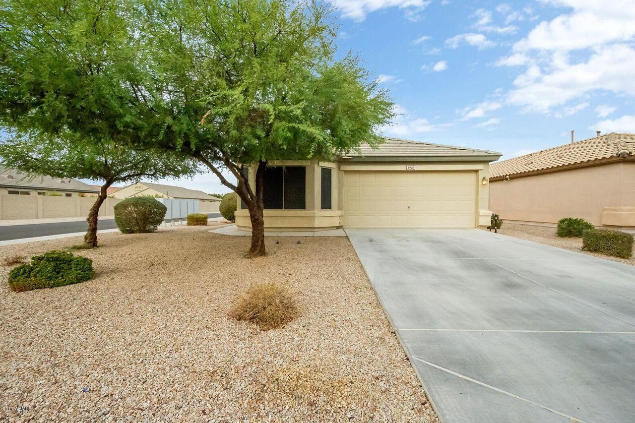 3920 E Rose Quartz Ln., San Tan Valley, AZ 85143