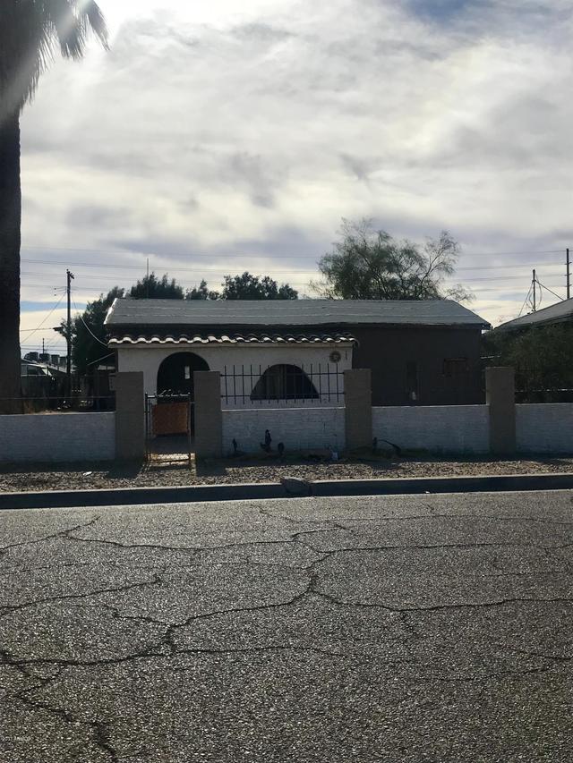1913 E Monroe St., Phoenix, AZ 85034