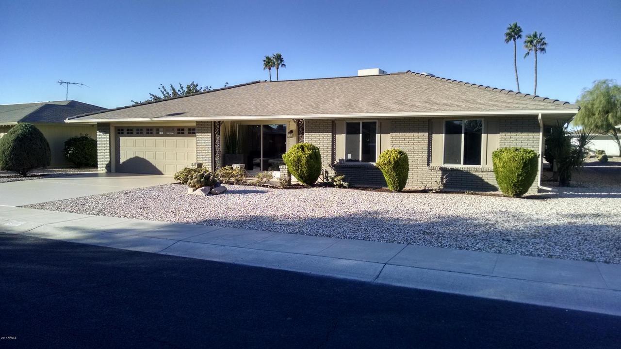 9301 W Glen Oaks Cir., Sun City, AZ 85351