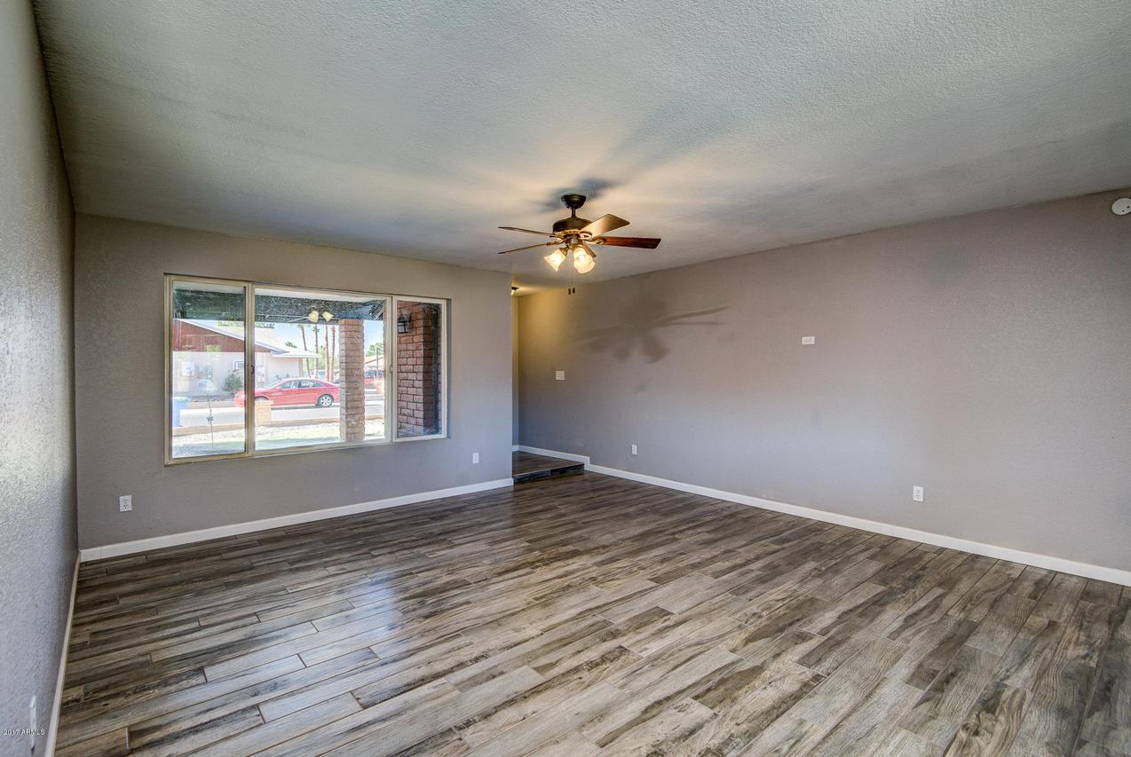 12415 N 45th Ave., Glendale, AZ 85304