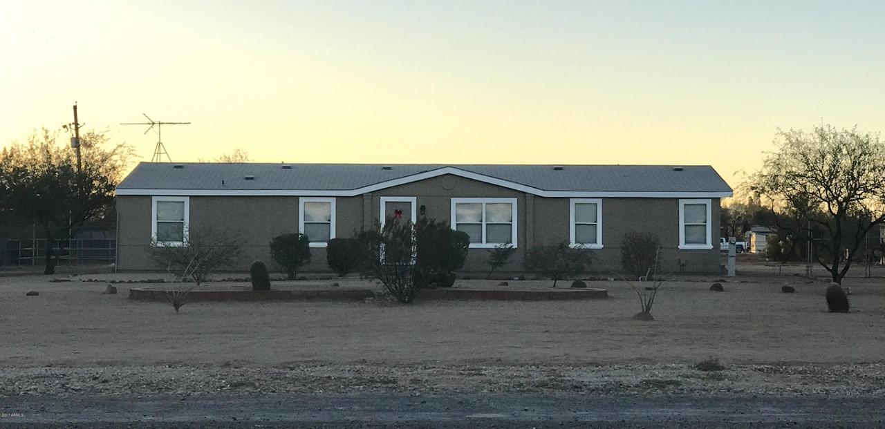 37226 N 7th Ave., Phoenix, AZ 85086