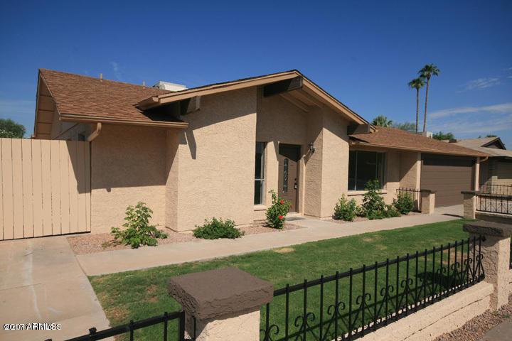 2758 S Rogers St., Mesa, AZ 85202