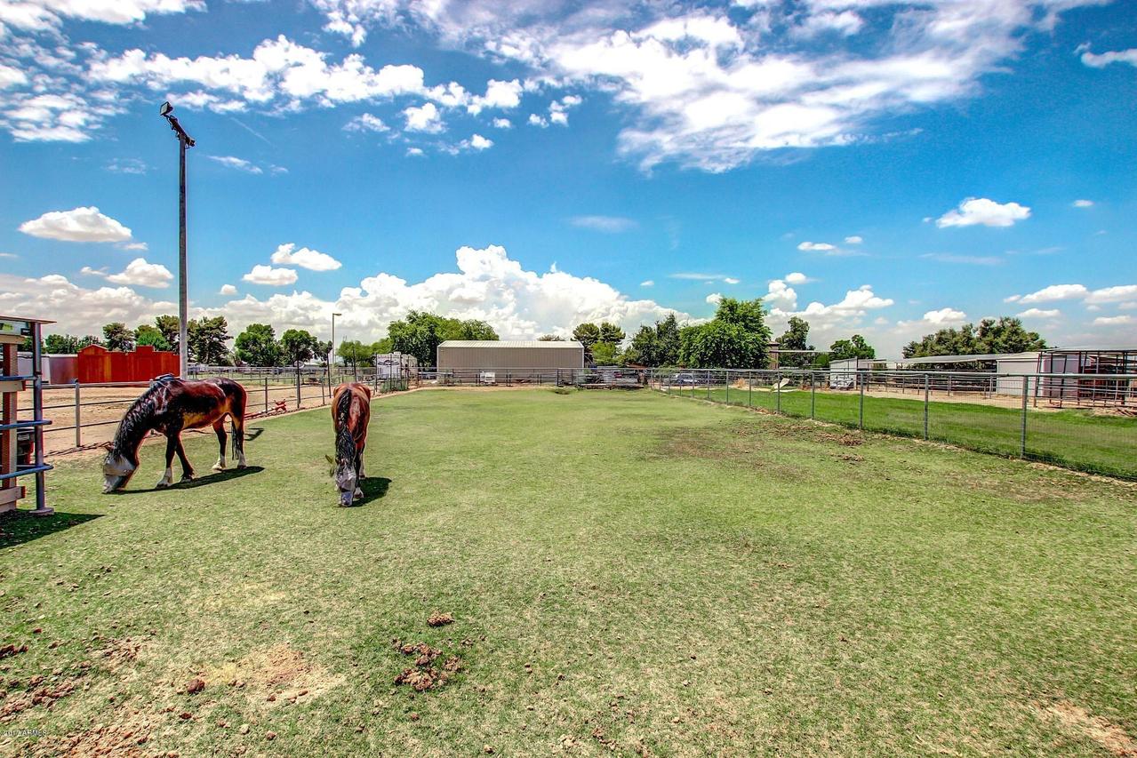 3220 S Eagle Dr. #2, Chandler, AZ 85286