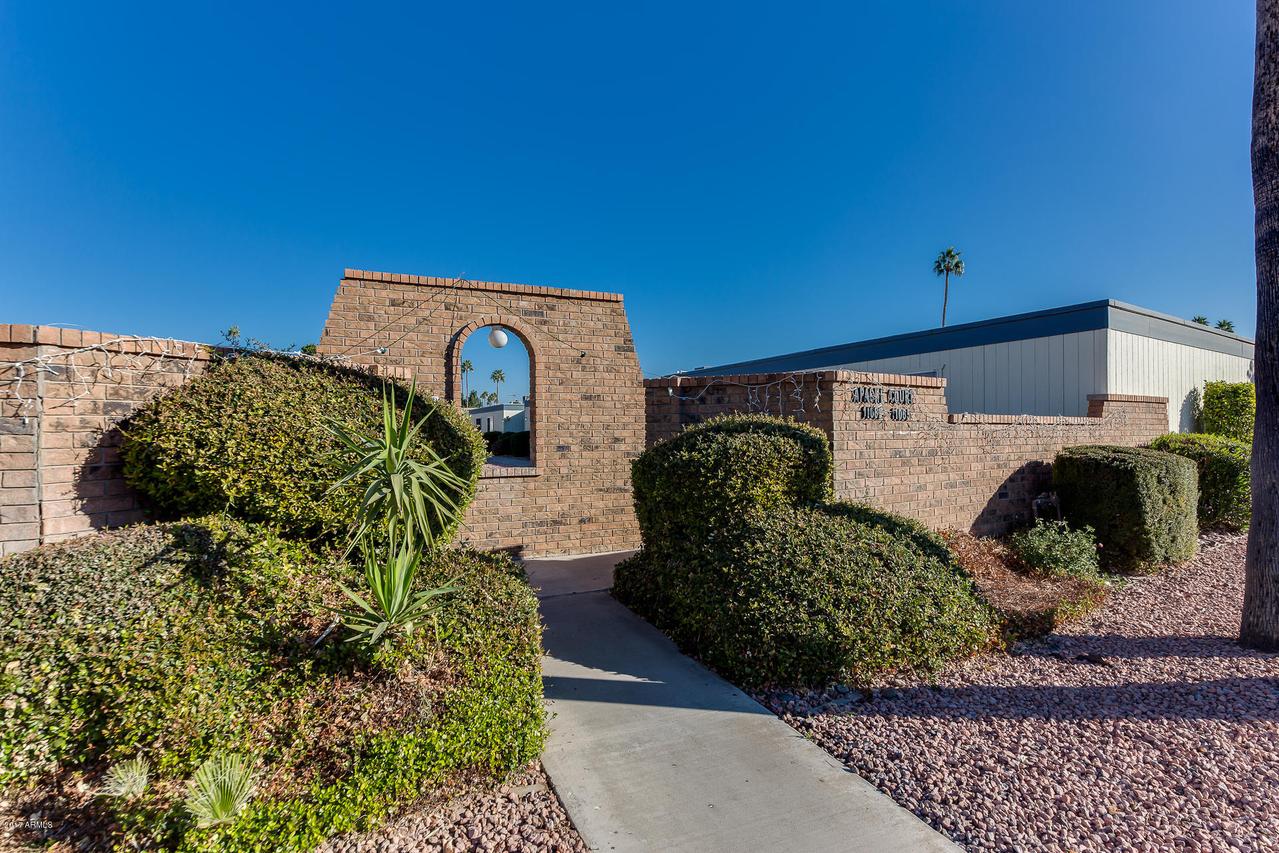 11078 W Coggins Dr., Sun City, AZ 85351