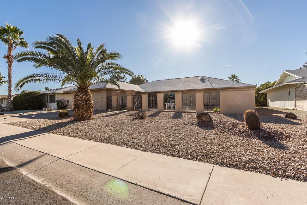 19810 N Palo Verde Dr., Sun City, AZ 85373