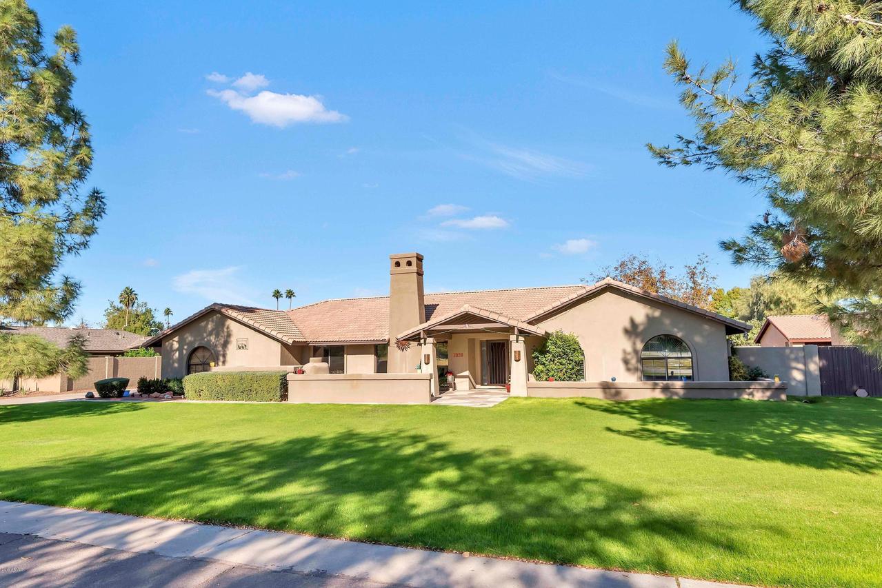 1028 E El Freda Rd., Tempe, AZ 85284