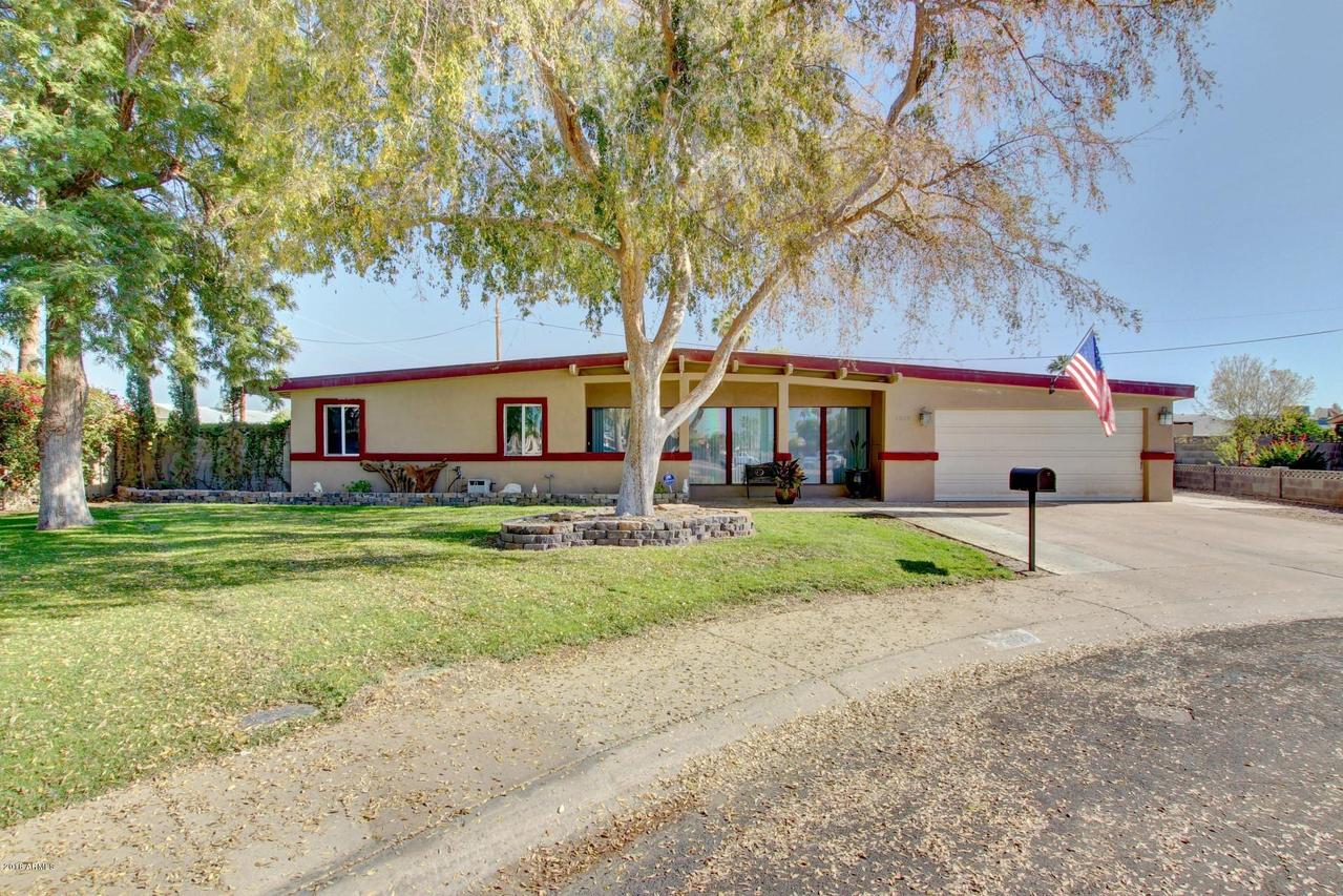 2028 W Schell Dr., Phoenix, AZ 85023