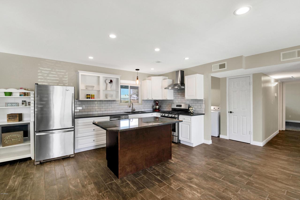 2238 E Karen Dr., Phoenix, AZ 85022