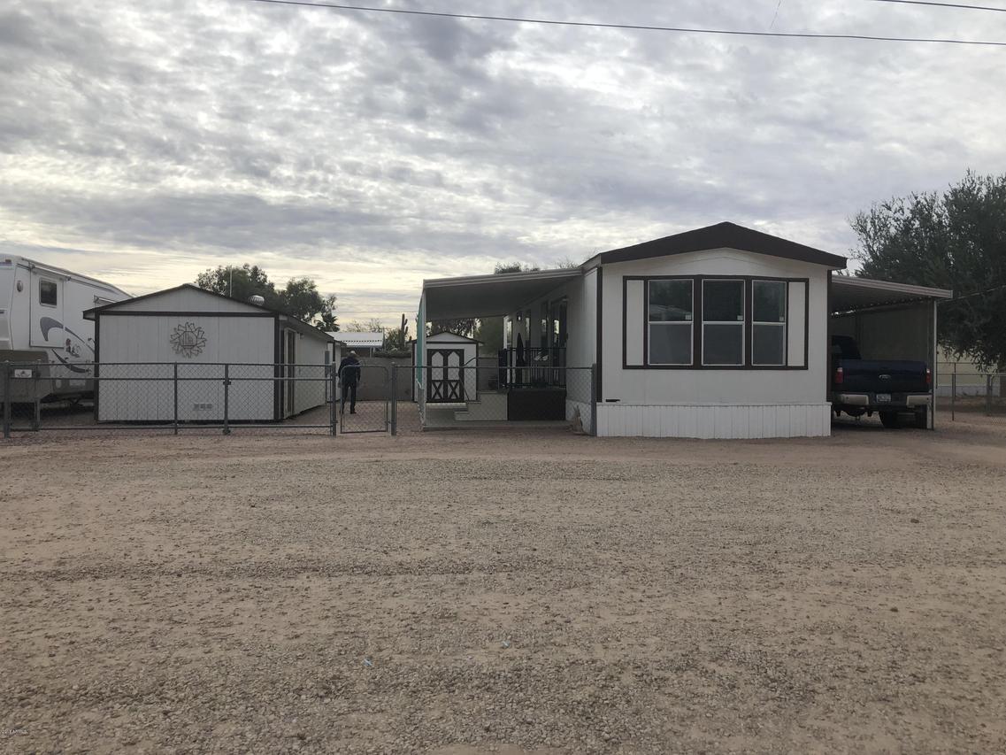 453 N Saguaro Dr., Apache Junction, AZ 85120