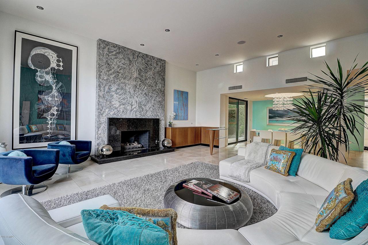 5831 N Echo Canyon Cir., Phoenix, AZ 85018