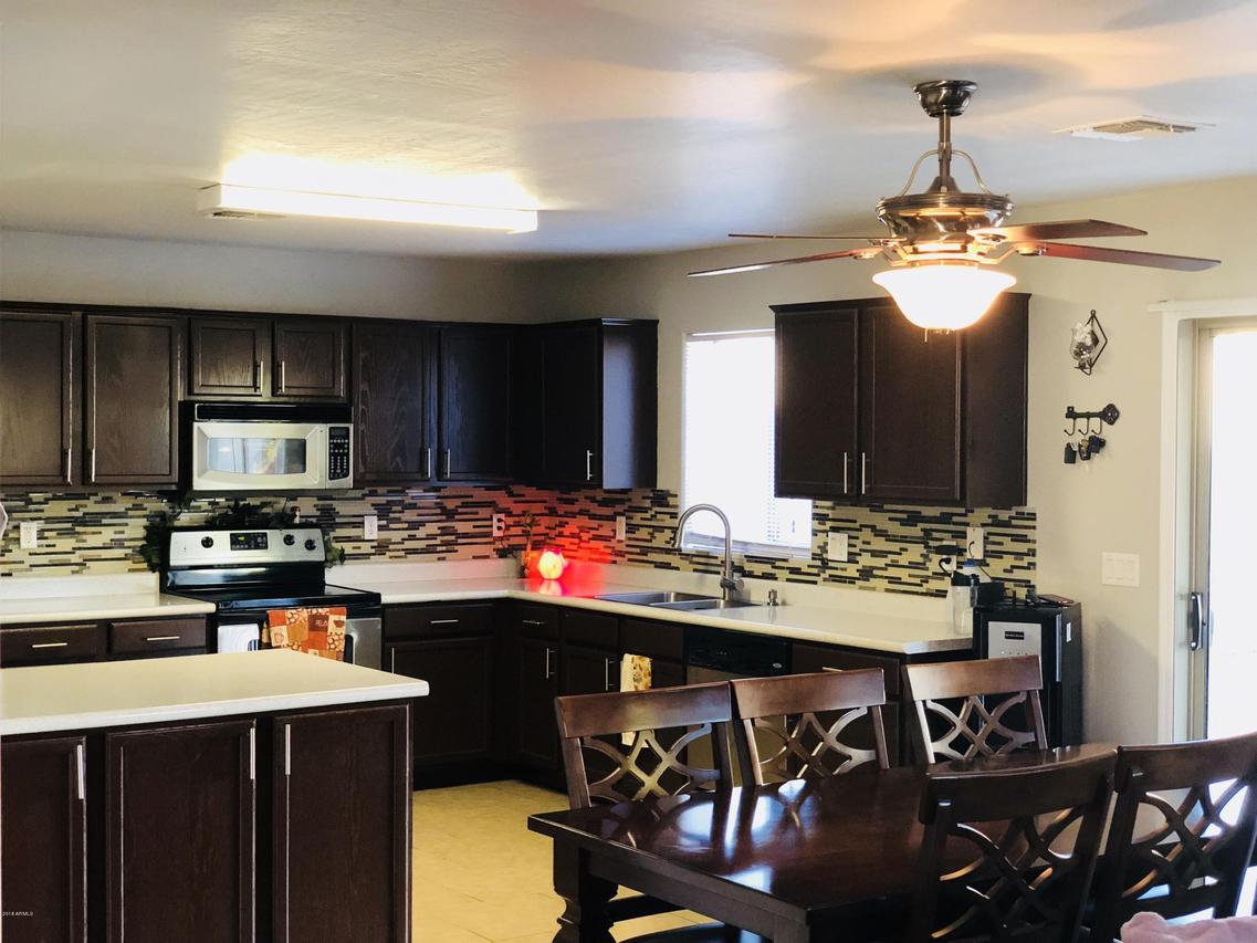 490 E Maddison St., San Tan Valley, AZ 85140