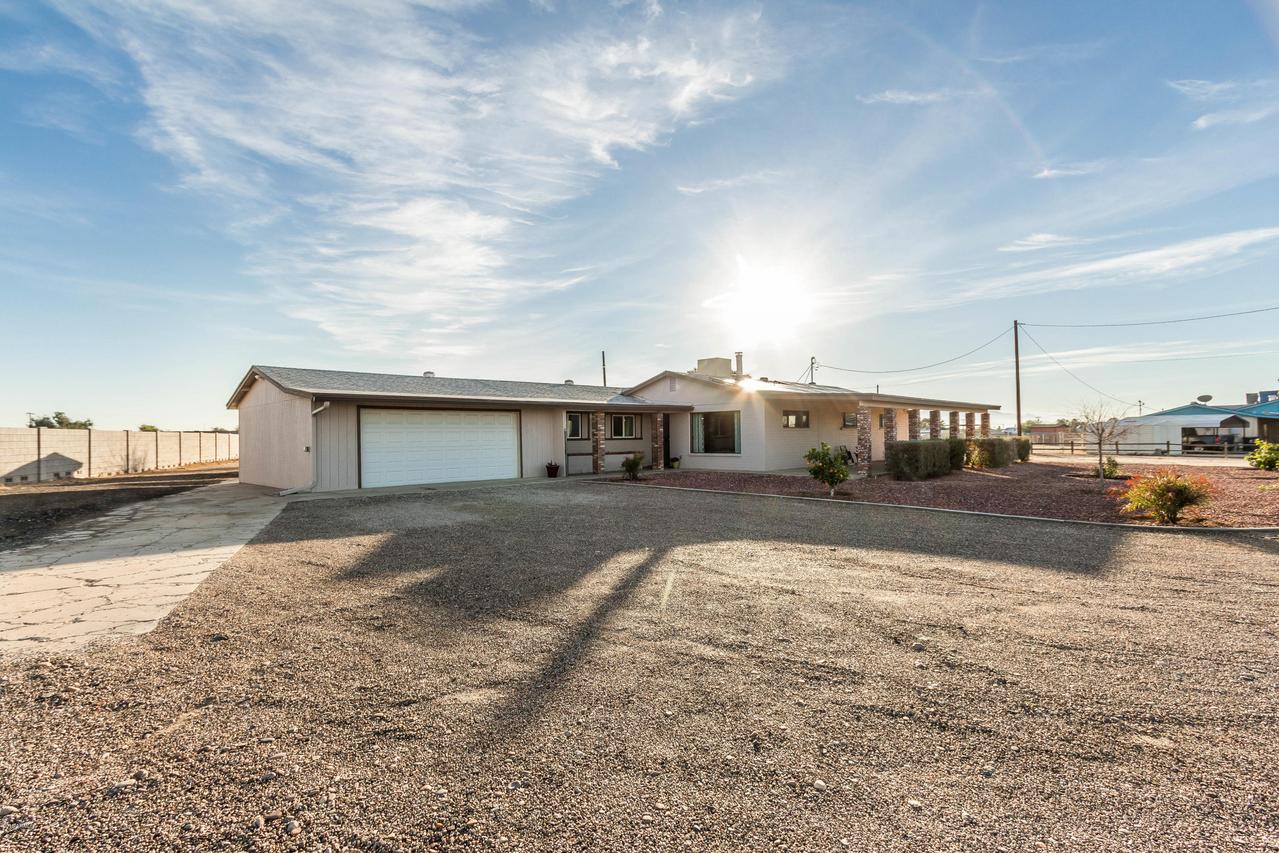 2135 N 194th Ave., Buckeye, AZ 85396