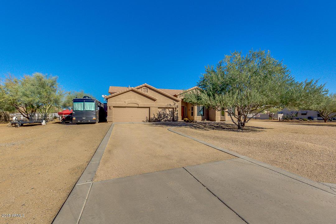 808 E Desert Ranch Rd., Phoenix, AZ 85086