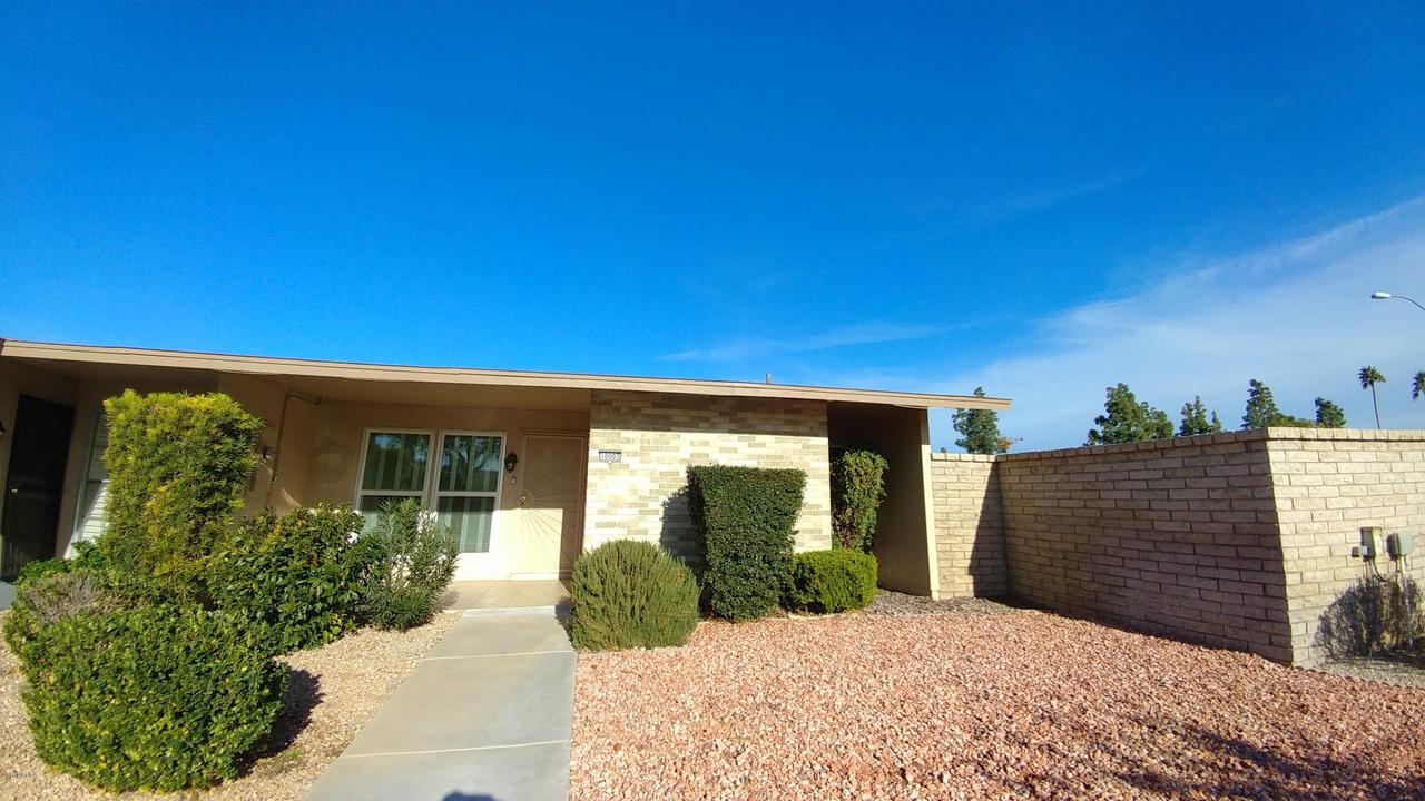 10002 W Ocotillo Dr., Sun City, AZ 85373