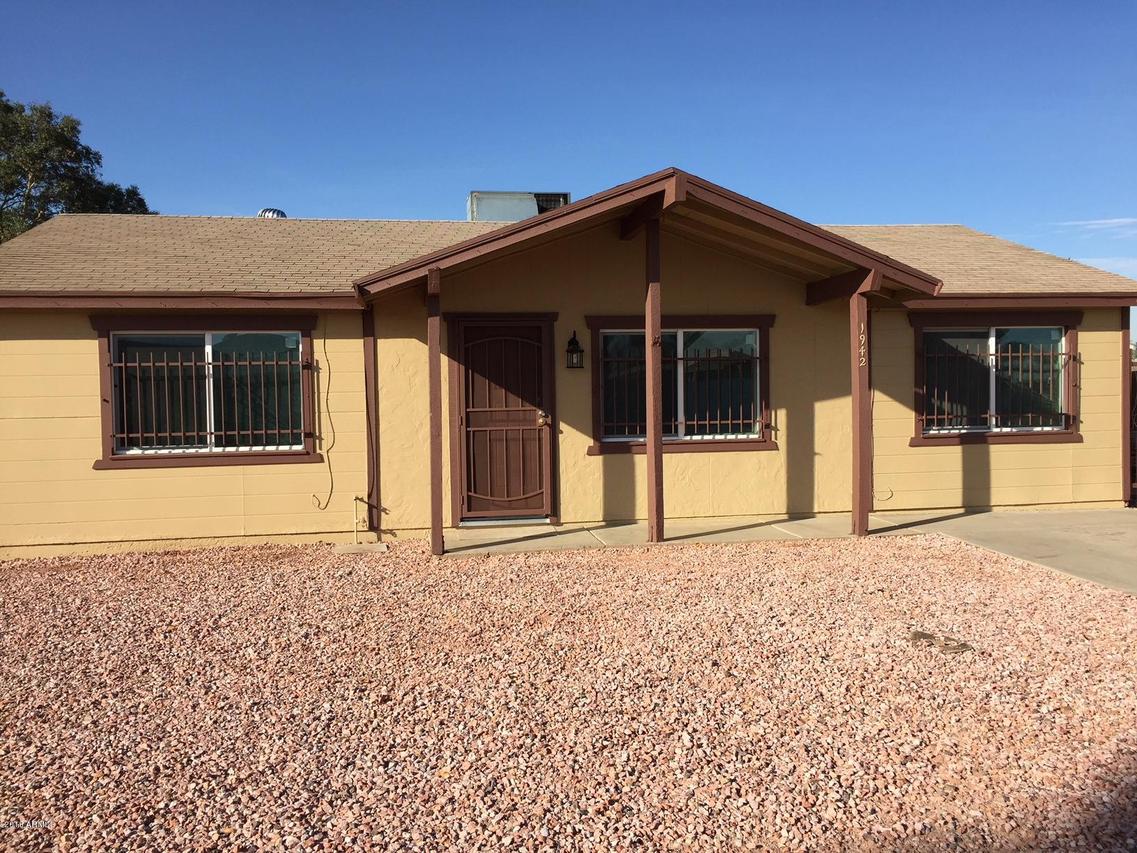 1942 N 69th Ave., Phoenix, AZ 85035