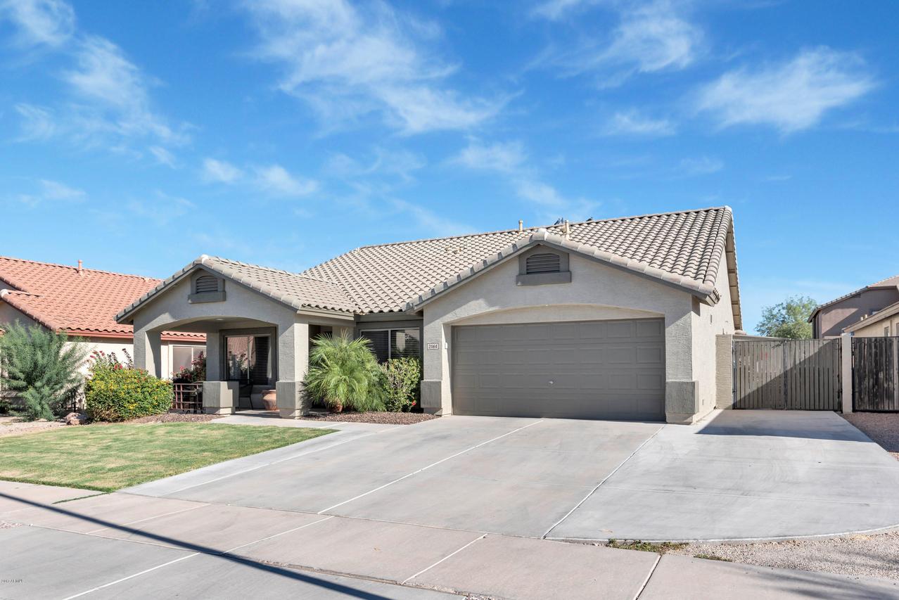 21164 E Calle De Flores St., Queen Creek, AZ 85142
