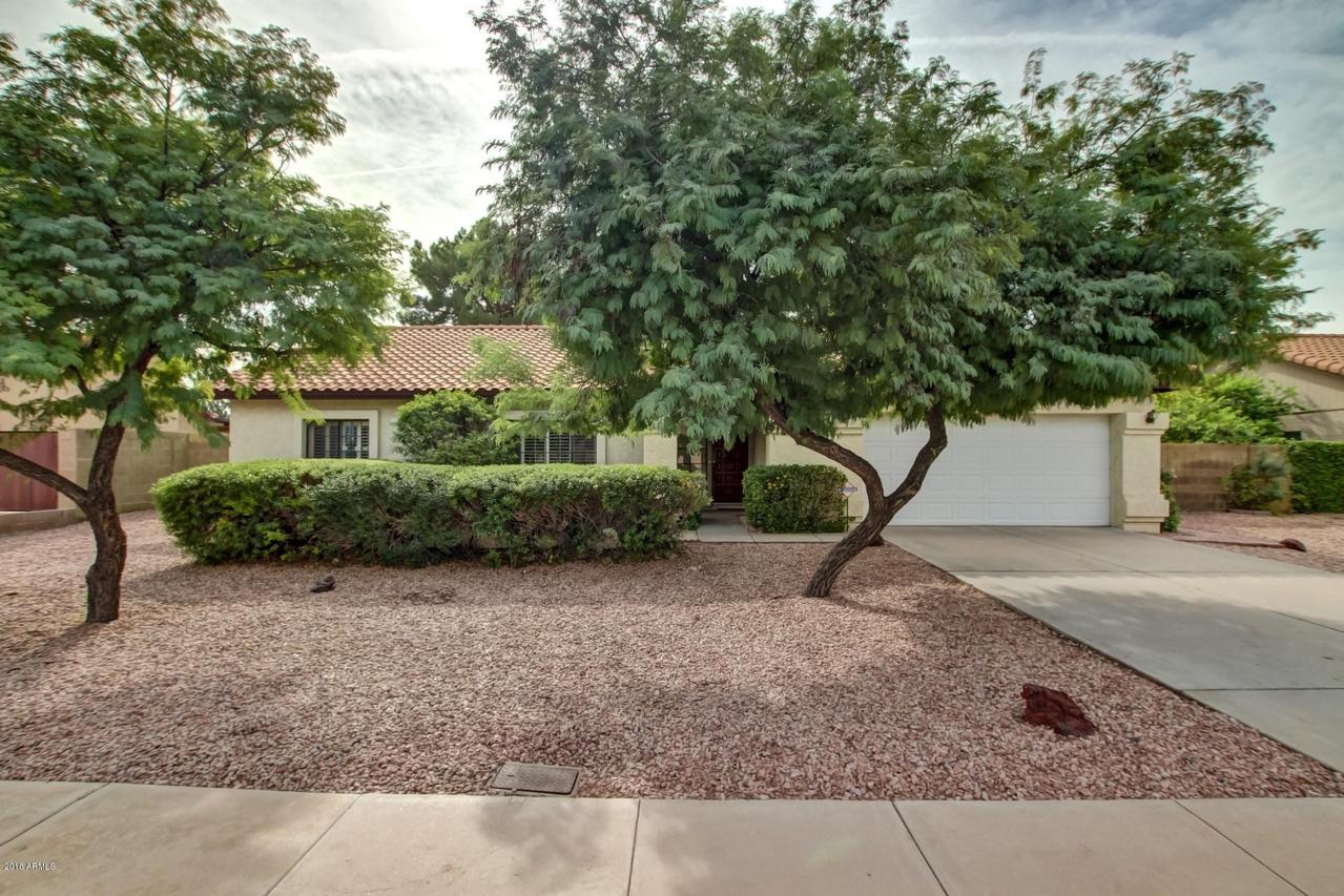 937 E Knight Ln., Tempe, AZ 85284