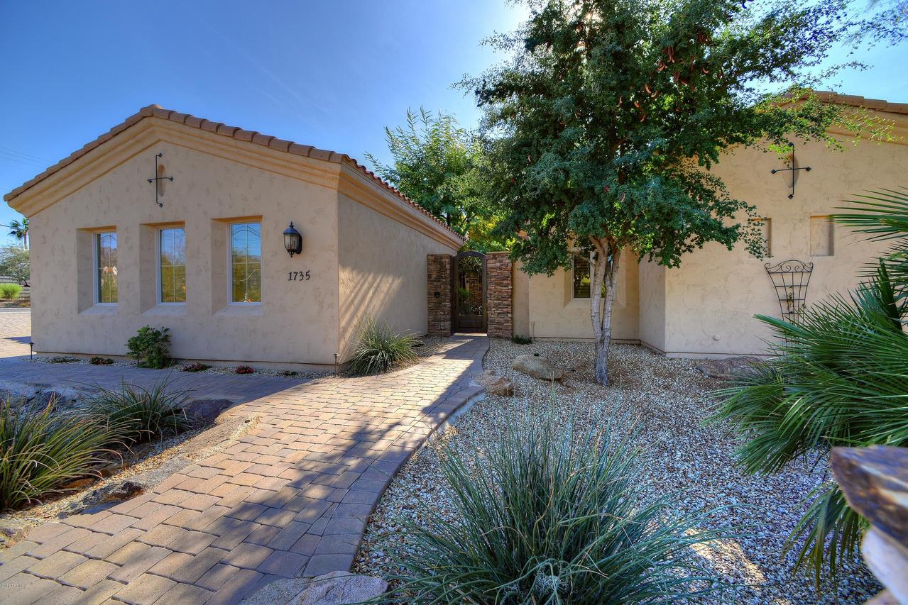 1735 E Myrtle Ave., Phoenix, AZ 85020