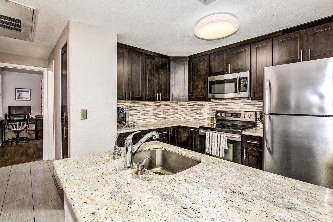 5302 E Van Buren St. #3040, Phoenix, AZ 85008