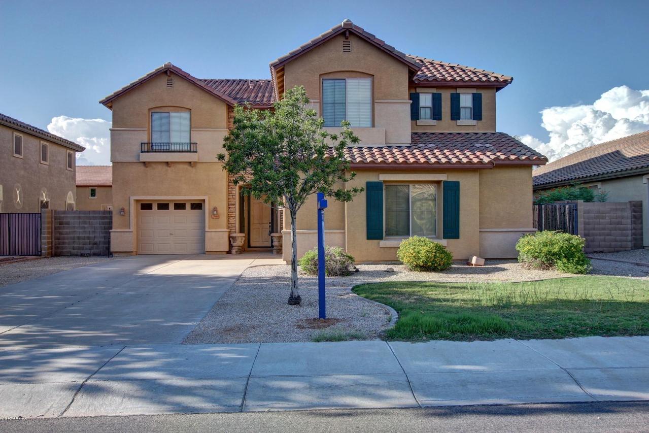2986 E Country Shadows St., Gilbert, AZ 85298