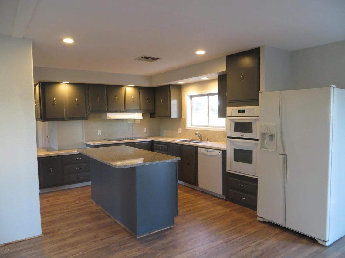 8135 E Cactus Dr., Mesa, AZ 85208