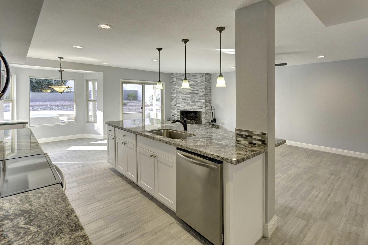 2625 E Claire Dr., Phoenix, AZ 85032