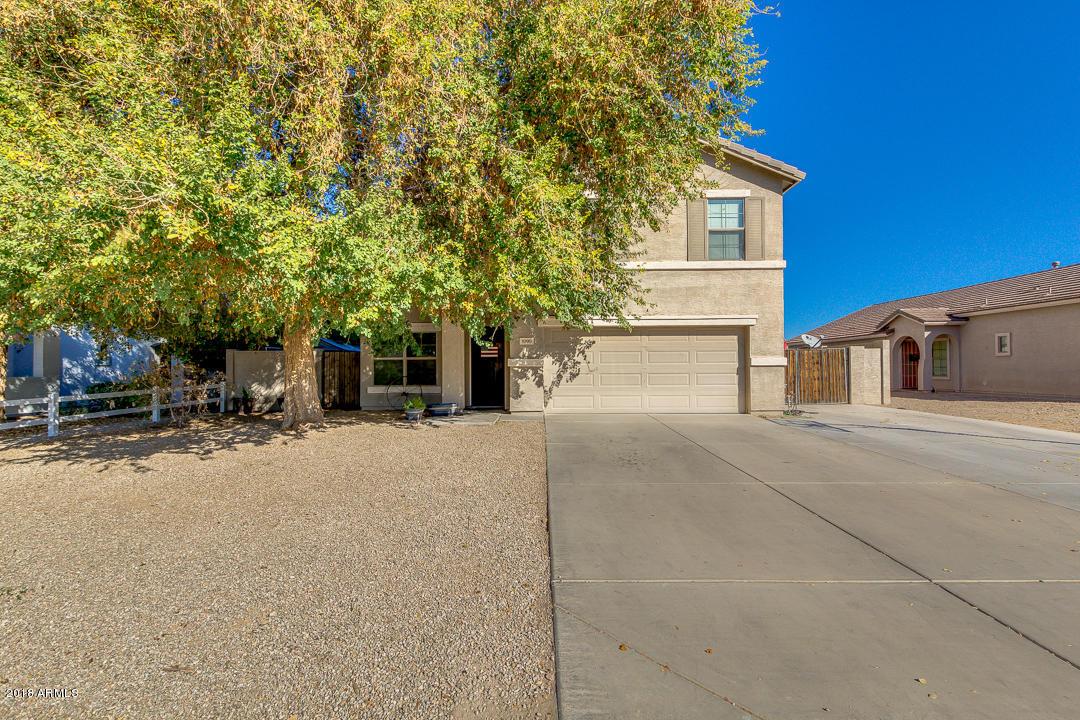 1090 E Harold Dr., San Tan Valley, AZ 85140