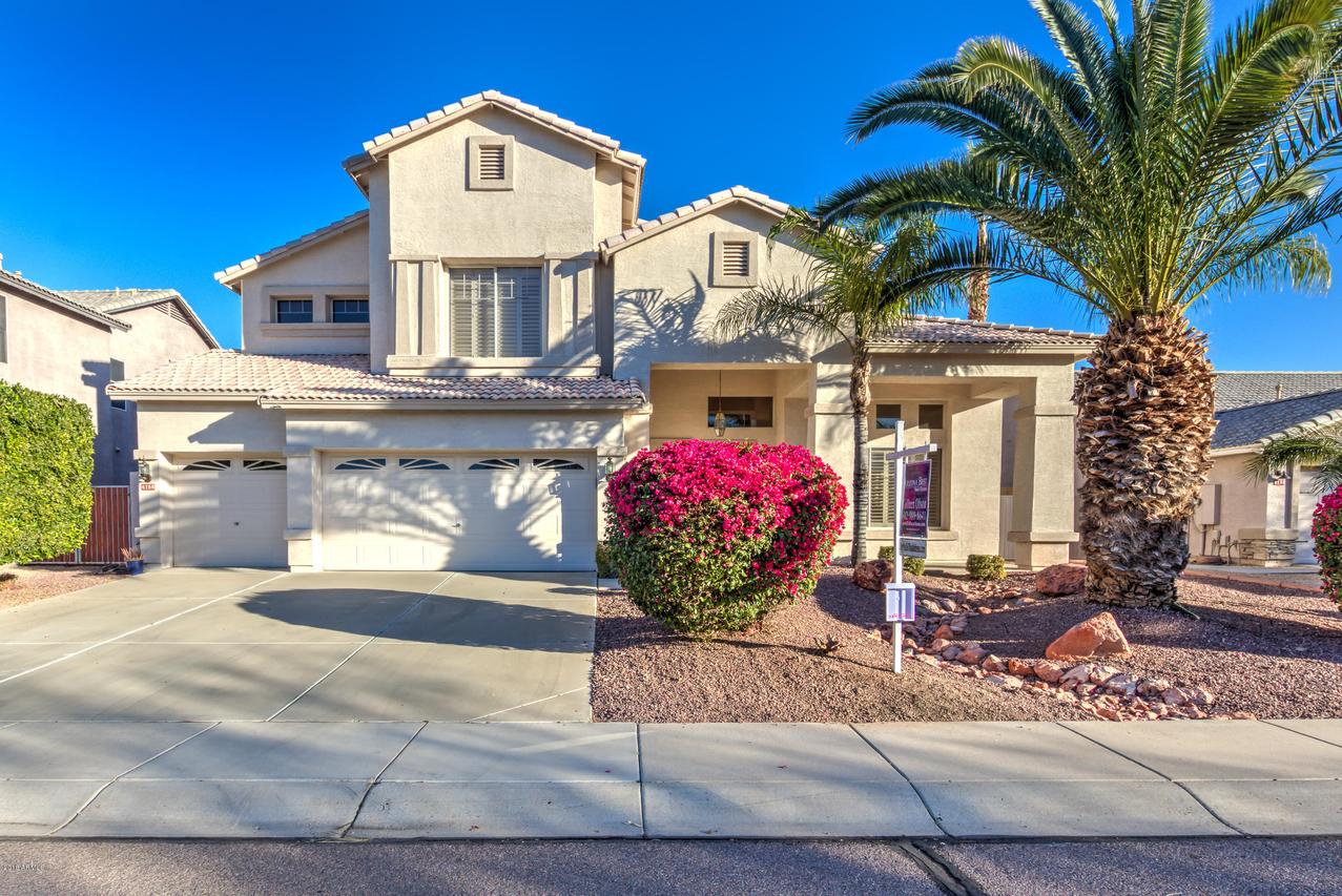 6758 W Cottontail Ln., Peoria, AZ 85383