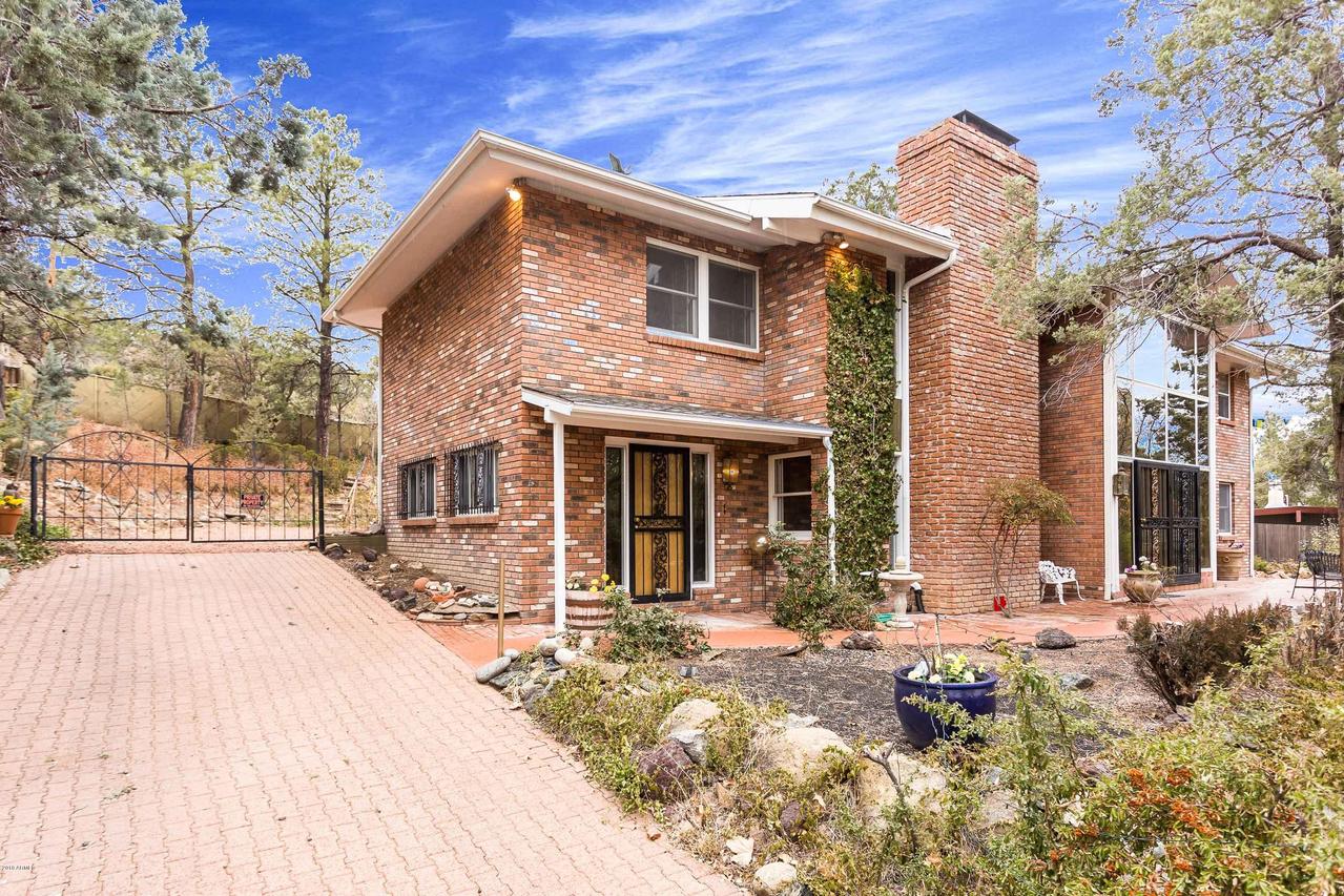 1211 Country Club Dr., Prescott, AZ 86303