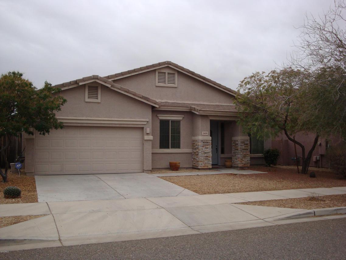 2409 W Red Range Way, Phoenix, AZ 85085