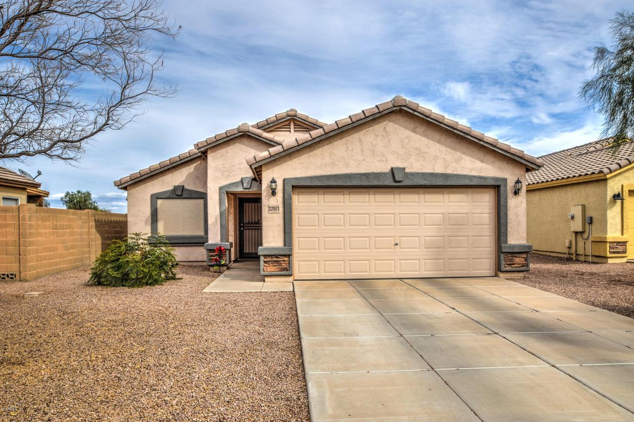 27971 N Gold Ln., San Tan Valley, AZ 85143