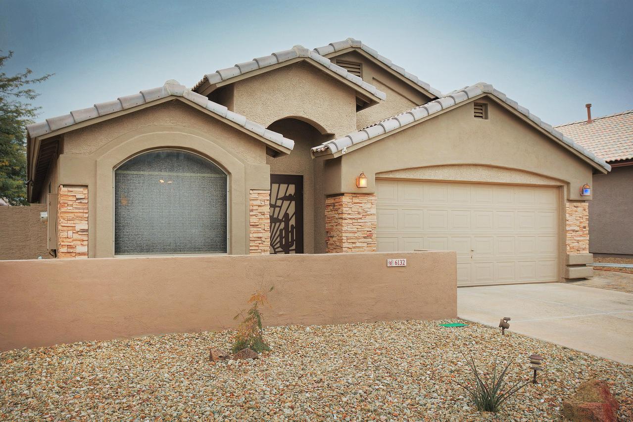 6132 E Roland St., Mesa, AZ 85215