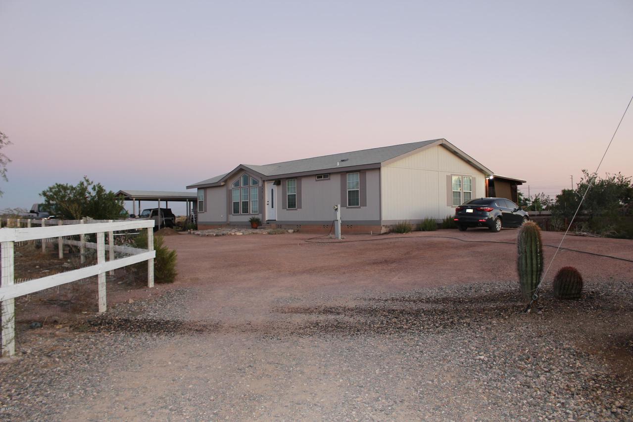 24813 N 115th Ave., Sun City, AZ 85373