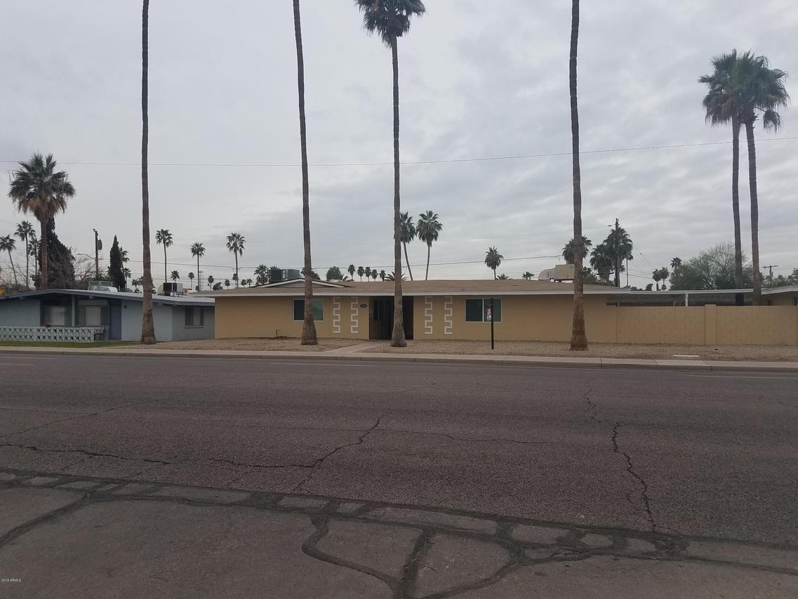 3214 N 68th St., Scottsdale, AZ 85251