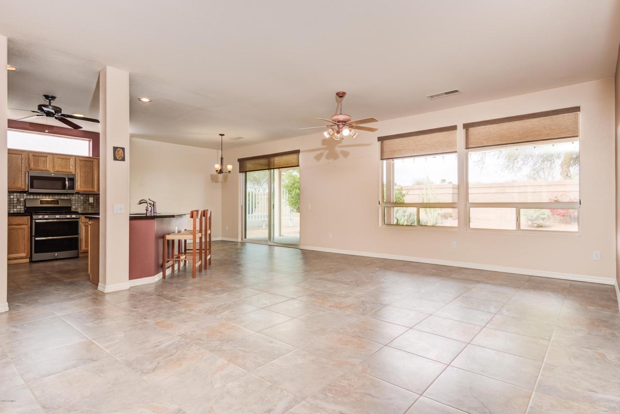 15232 W Via Manana, Sun City West, AZ 85375