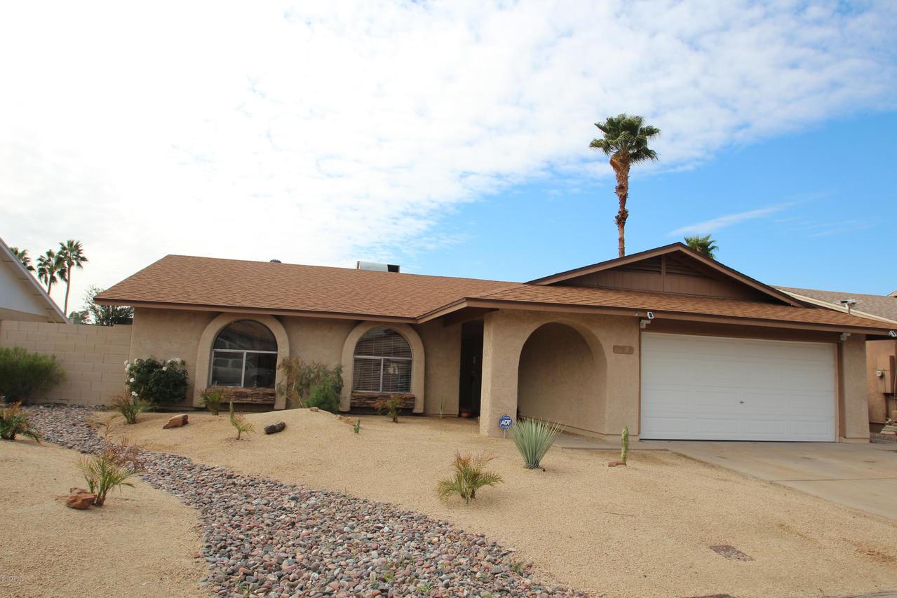 17824 N 57th Dr., Glendale, AZ 85308