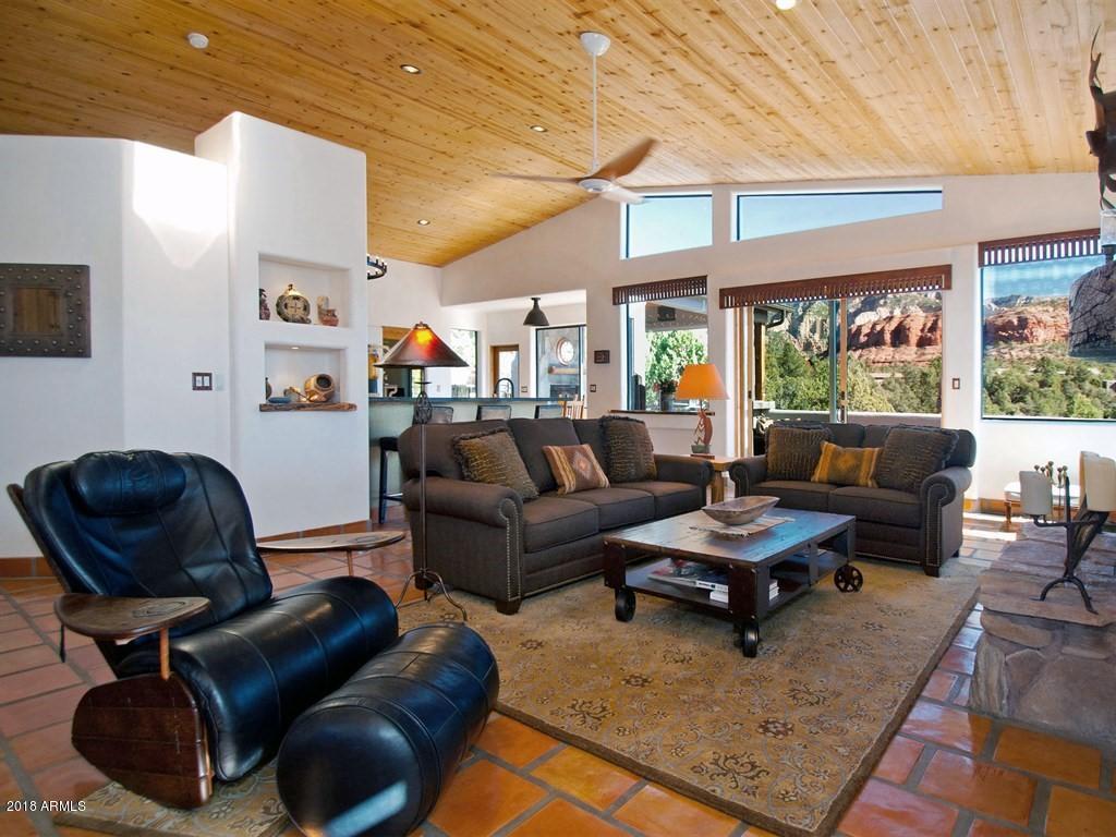90 Doodlebug Knolls, Sedona, AZ 86336