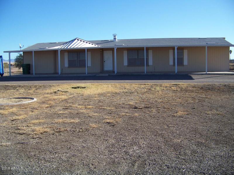 43421 N Friend Ave., San Tan Valley, AZ 85140